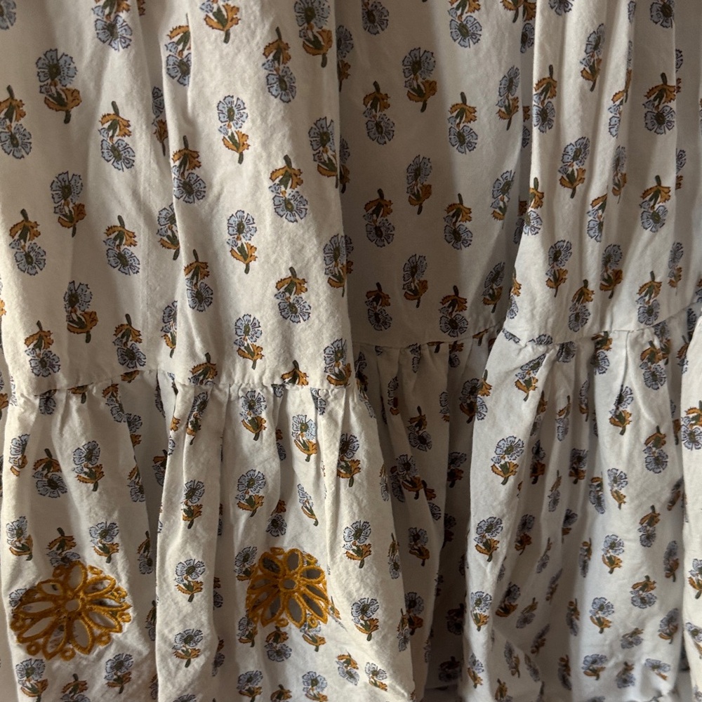Solitaire White and Gold flowered Midi layered Skirt Size M - Picture 5 of 5